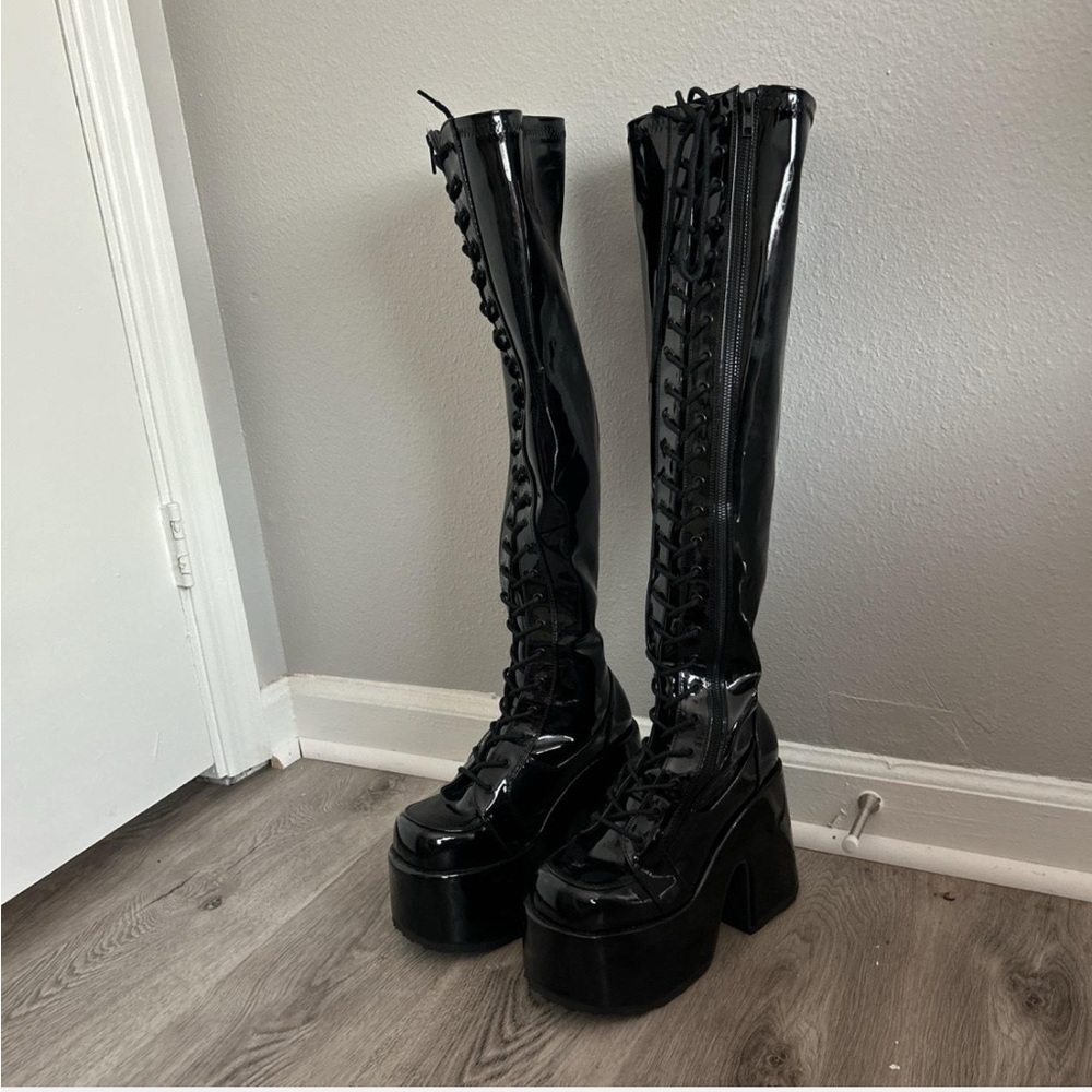 Demonia camel 300 patent Black Platform Knee-High Boots new WIDE CALF